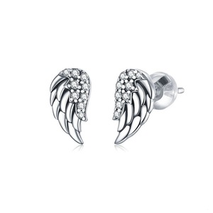 Silver plating Dazzling Vintage Wings Stud Earrings for Women Ear Stud Jewelry