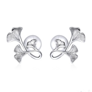Silver plating Design Ginkgo Leaf Stud Earrings for Women Jewelry