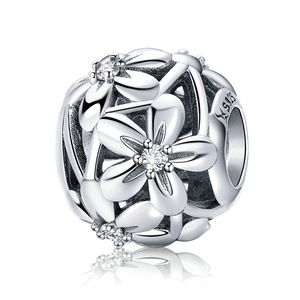 Silver plating Flourishing Flowers Charm Beads Fit Women Charm Bracelets & Necklaces Jewelry