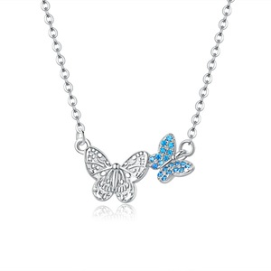 Silver plating Flying Butterfly Short Necklace for Women Style Fashion Jewelry