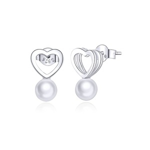 Silver plating Heart Stud Earring for Women Minimalist Simple Design Fashion Jewelry