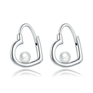 Silver plating Jewelry Cherished Heart Stud Earrings for Women Jewelry Earring