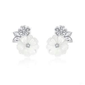 Silver plating Shell Flower White Stud Earrings for Women Fashion Jewelry