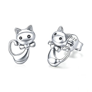 Silver plating Sticky Cat Animal Stud Earrings for Women Fashion Jewelry