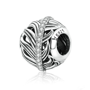 Silver plating Vintage Feathers Beads Charm Fit Women Bracelets Jewelry