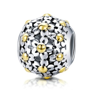 Silver plating Yellow Daisy Flower Charm Beads Fit Women Charm Bracelets & Necklace DIY Jewelry