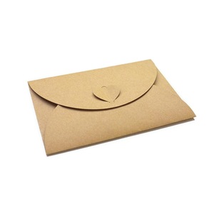 Small 10pcs/bag Retro Love Buckle Envelope DIY Romantic Kraft Envelope Creative Heart Buckle Decoration Love Envelope