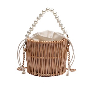 Straw Bucket Handbags for Women Rattan Shoulder Bag Ladies Pearl Hand Bags Tote Girls Crossbody Bag