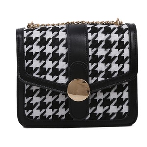 Vintage Lattice Pattern Flap Shoulder Handbag Autumn Winter Fashion Women PU Leather Street Messenger Bag Commuter Trunk Totes