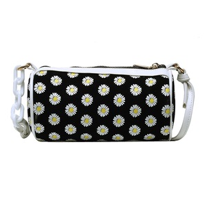 Women Daisy Flower Chain Shoulder Handbag Fashion Cylinder Shaped Crossbody Bag Popular Simple Female Daily Bag