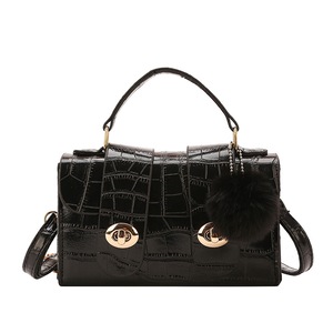 Women PU Street Travel Messenger Bag Casual Hairball Solid Color Shoulder Clutch Fashion Exquisite Shopping Bag