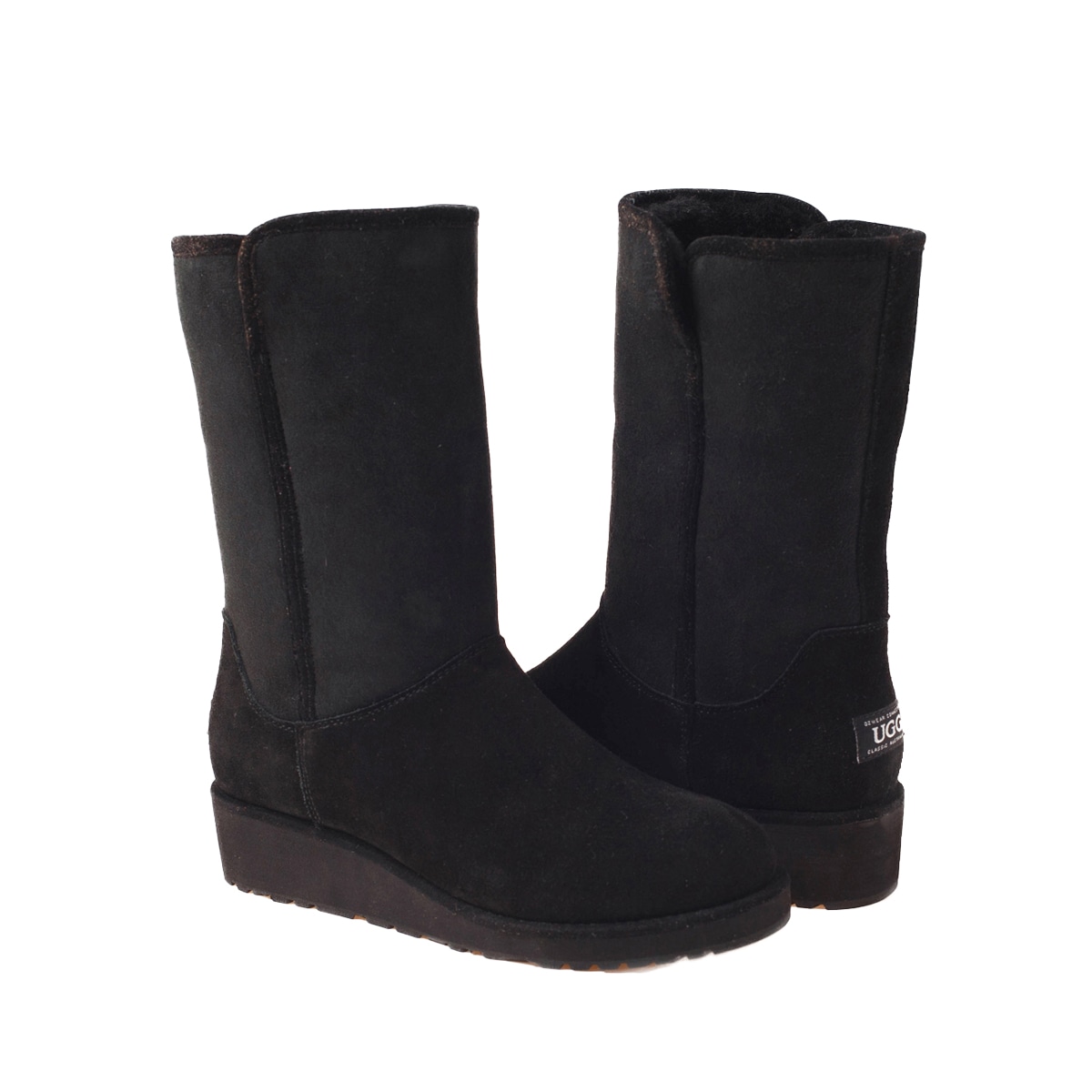 Ugg amie classic slim hotsell water resistant short boot