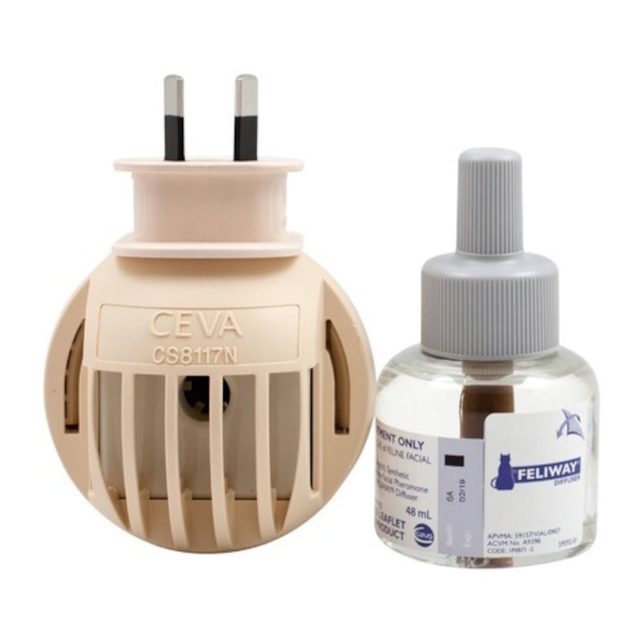 Feliway Pheromone Diffuser with Refill for Cats - (48ml Refill) Calming Spray