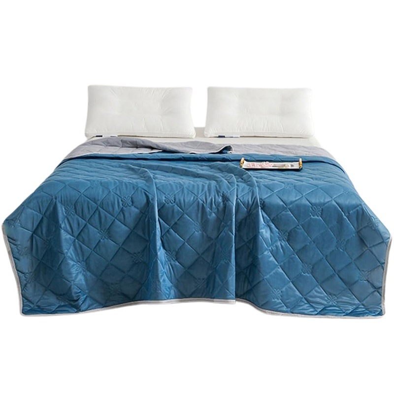 Buy Summer Cooling Blanket Lightweight Soft Cooling Comforter Quilt