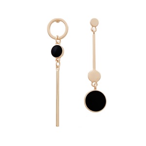 E20 Golden Asymmetric Key Earrings Korean Alloy Ear Jewelry for Girls Women Decorative Party Wedding