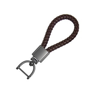 2X High Grade Hand Woven Leather Car KeyChain 360 Degree Rotating Horseshoe Buckle Jewelry Key Rings Holder Genuine Bag Pendant - Brown