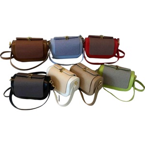 Light Luxury Retro Box Bag Women'S Niche Fashion Handbag One Shoulder Crossbody Small Square Bag Blind Box