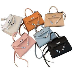 New Handbag For Women Light Luxury Niche Soft Leather Crossbody Bag Fashionable Handbag Underarm Bag Blind Box