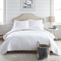 Jenny Mclean Clavo Pom Pom White Coverlet Set