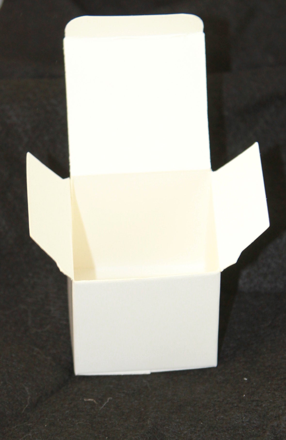 10 Pack of 5cm white cube box - - wedding bomboniere macaron gift product boxes