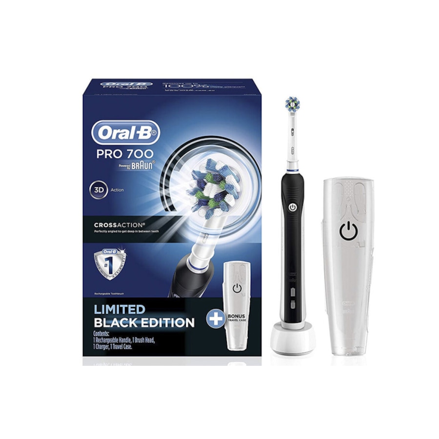 Oral B - PRO700 - Professional Care 700 Toothbrush