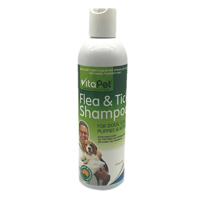 Buy Ozoffer Fresh Fragrance VitaPet Flea & Tick Shampoo Dog Cat Kills