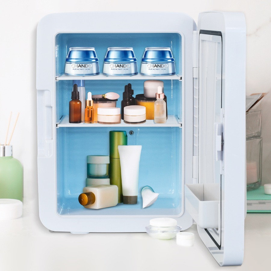 Advwin Makeup Mini Fridge 12 L Car Mini Refrigerator Suitable for Food and Beverages Cosmetics