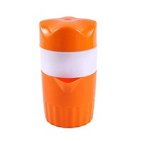 3Pcs Manual Juicer Orange Lemon Fruit Squeezer Juicer Machine Portable 300ML Juicer Cup Outdoor Fruit Juicer Kitchen Fruit Tool