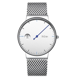 Ultra Thin Fashionable Men Wristwatch Quartz Watch