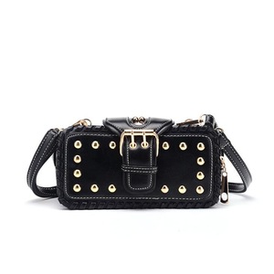 Women Retro Pu Leather Bag Rivet Rectangular Purse Wallet Case Zipper Phone Pack