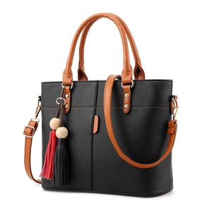 Women Solid Faux Leather Large Capacity Handbag Tassel Casual Crossbody Bag
