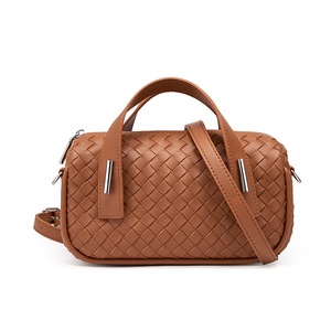 Woven Women's Handbag New Fashion Simple Pillow Bag Handheld One Shoulder Crossbody Women's Bag