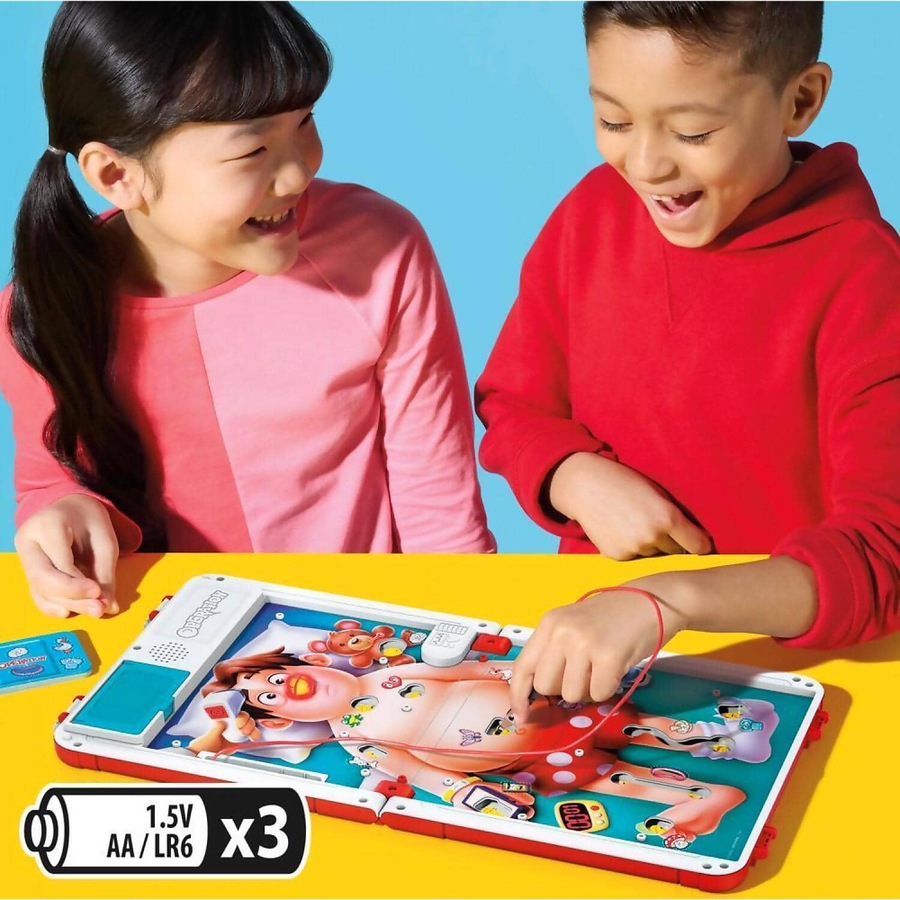 Hasbro Games - Electronic Board Game With All-in-one Carrying Case