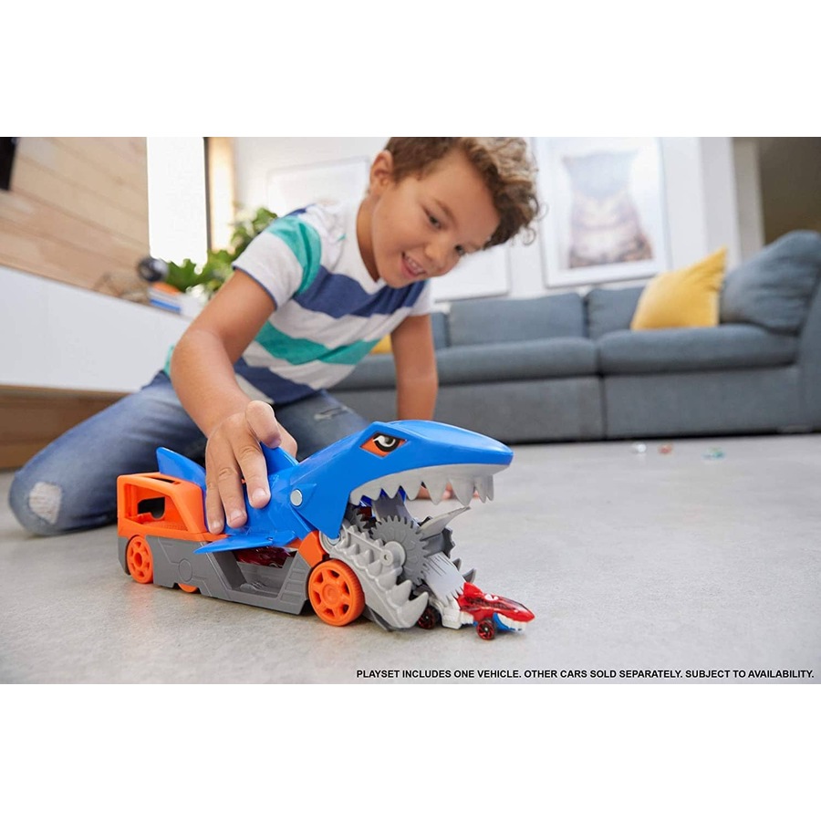 Hot Wheels® - Shark Chomp Transporter Playset With One 1:64 Scale Car Mattel