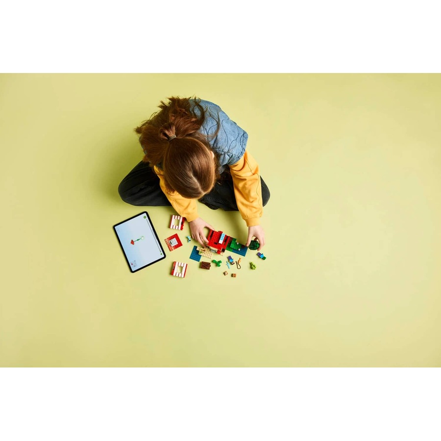 LEGO 21275 The TNT Jungle House - Minecraft