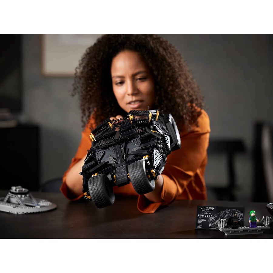 LEGO 76240 DC Batman Batmobile Tumbler - DC Super Heroes