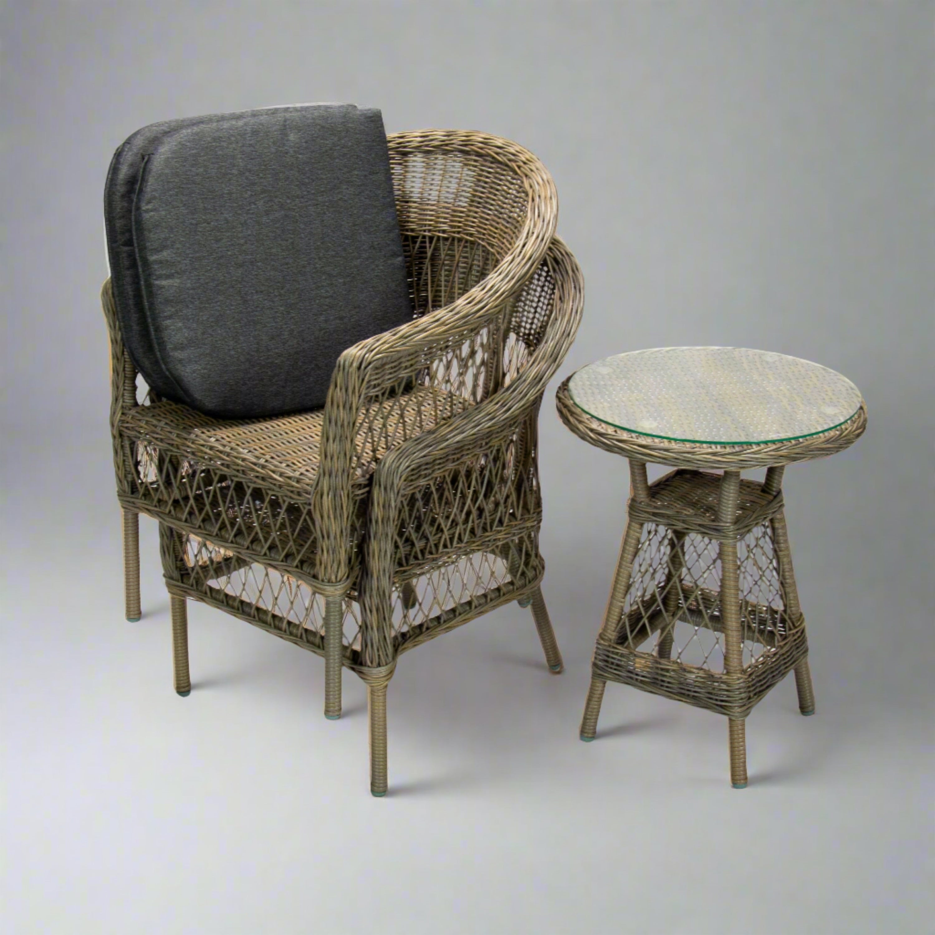 poly rattan bistro set