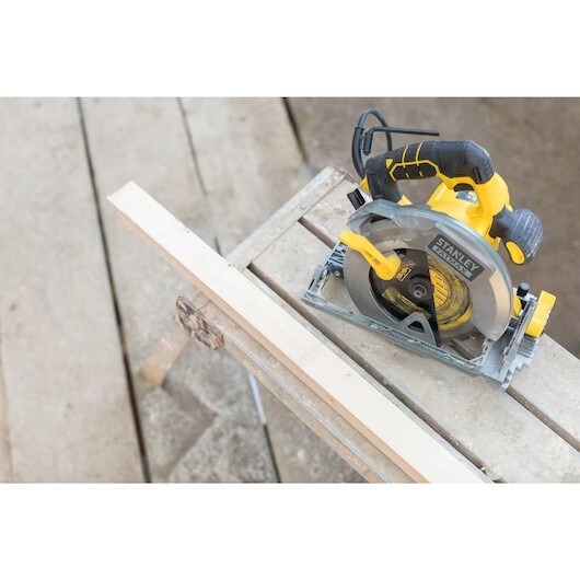 Fatmax circular saw hot sale