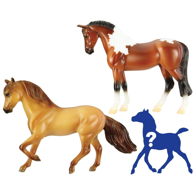 Buy Breyer Horses Horse Foal Surprise Radiant Hills Family 1:32 ...