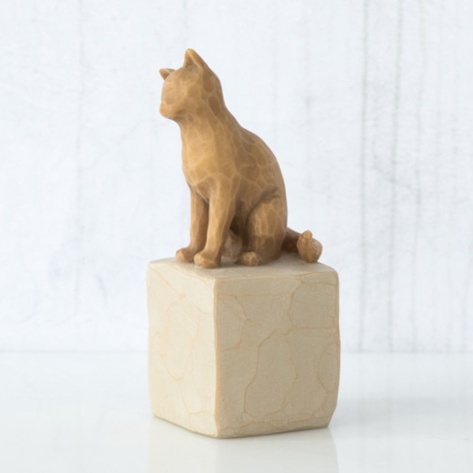 Willow Tree Figurine Love my Cat (Light) Always With Me By Susan Lordi 27789