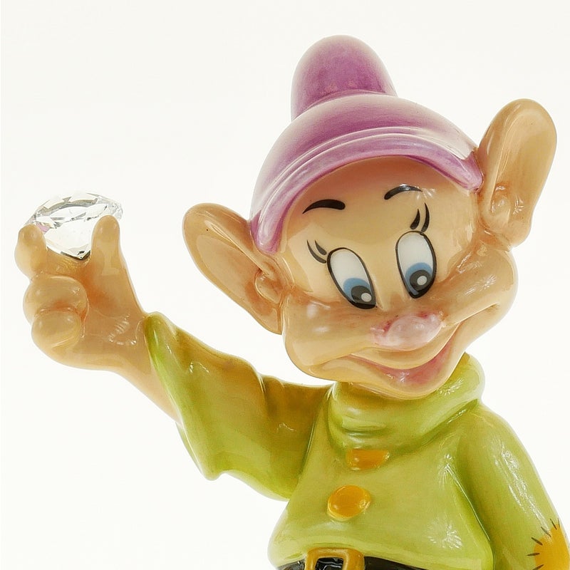 Buy Snow White And The Seven Dwarfs Dopey Diamond Collectable Statue Mydeal 