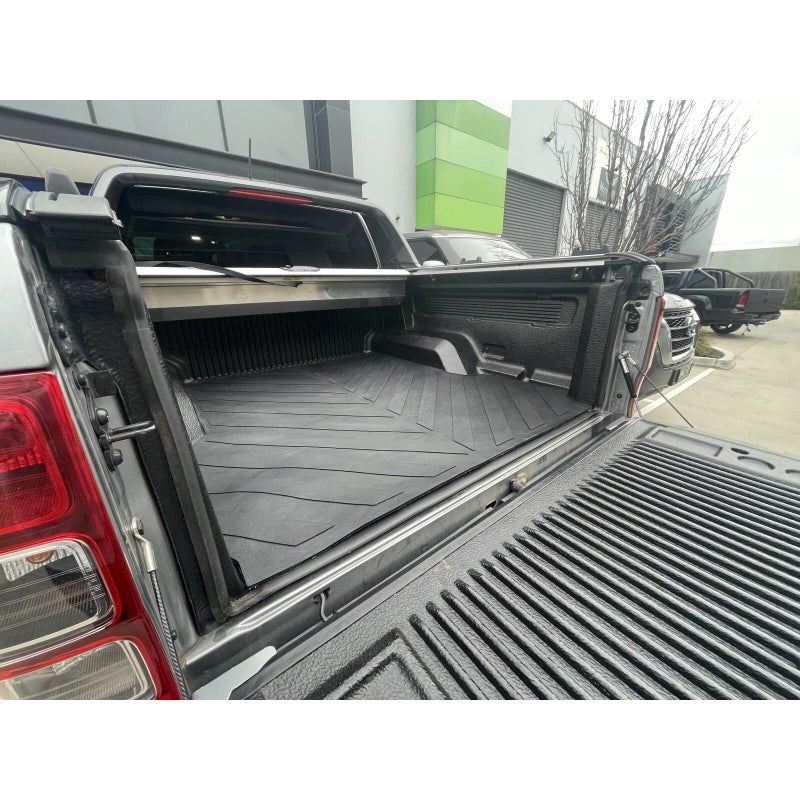 https://assets.mydeal.com.au/47660/grunt-4x4-moulded-rubber-ute-cargo-mat-suit-ford-ranger-px3-with-tub-liner-9669563_02.jpg?v=638252019172390333&imgclass=dealpageimage