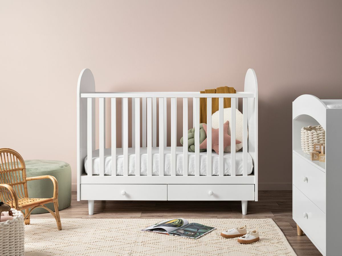 mocka baby cot