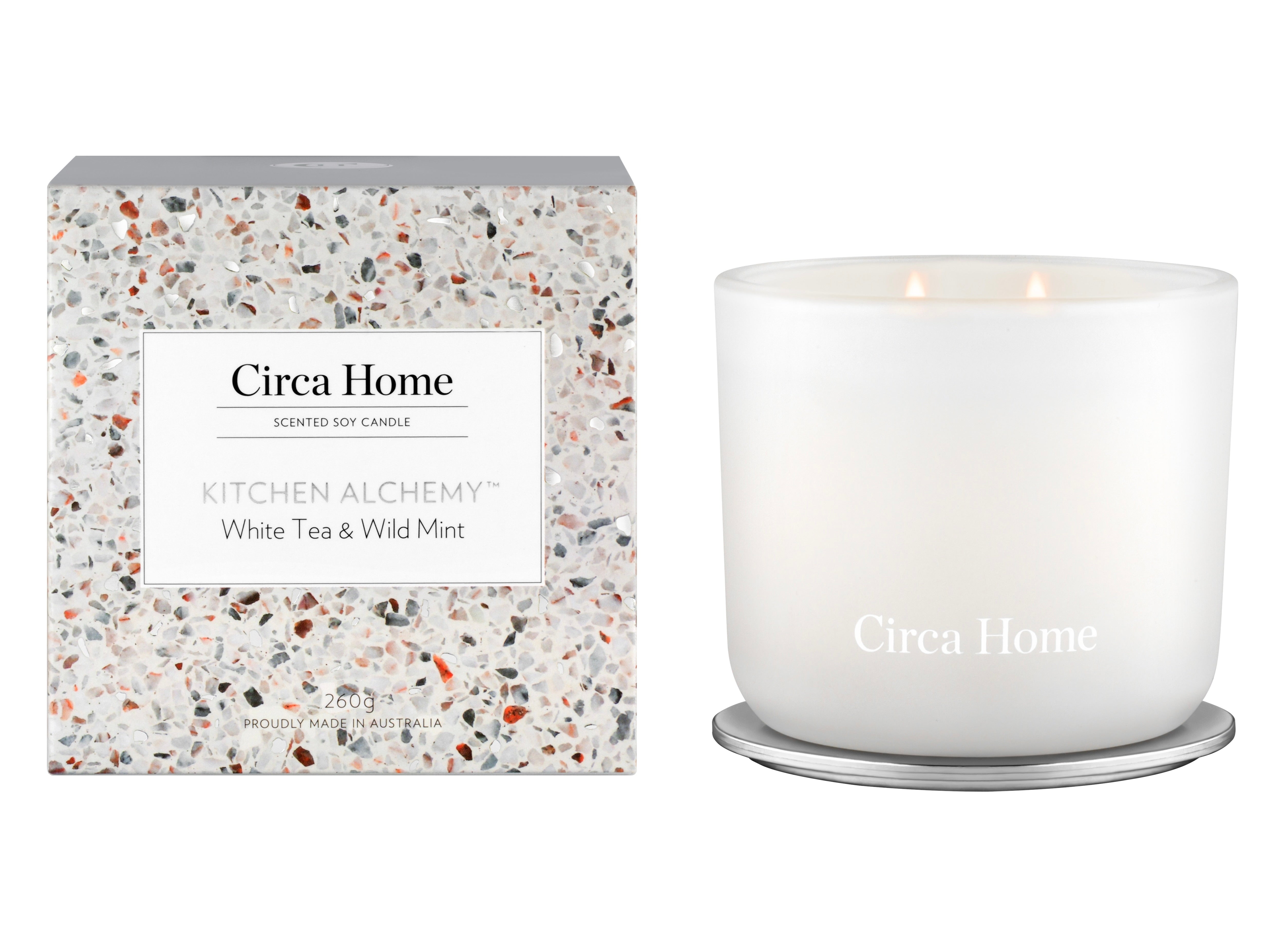 Circa Home Kitchen Alchemy White Tea & Wild Mint Classic Scented Soy Candle 260g