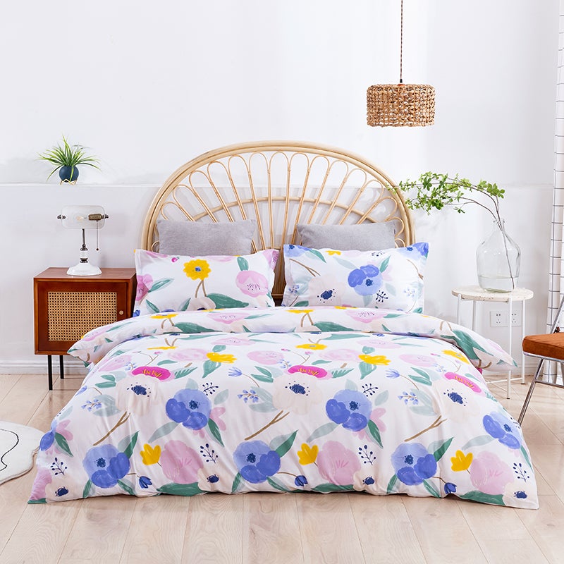 Dreamaker 100% Cotton Sateen Printed Quilt Cover Set Lily Purple (Single, Double, Queen, King)