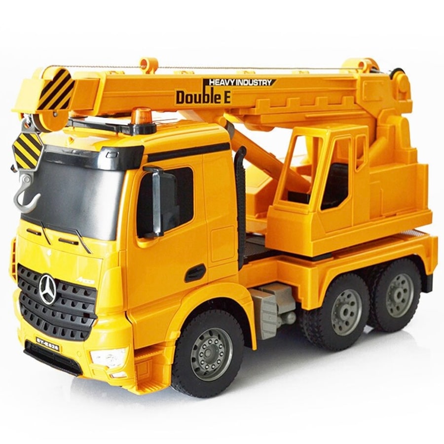 Lenoxx Remote Controlled Mercedes Benz Crane Truck Toy 2.4GHz