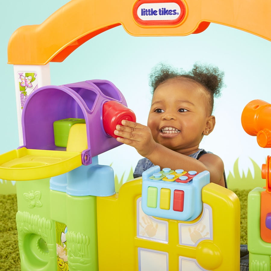 Little Tikes Activity Garden 2-in-1 Baby & Toddler Interactive Play Centre