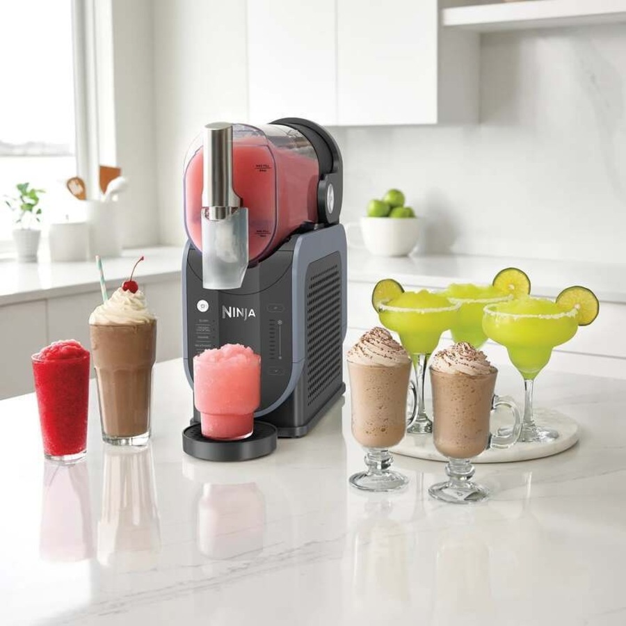 Ninja Slushi Professional Frozen Drink Maker FS301