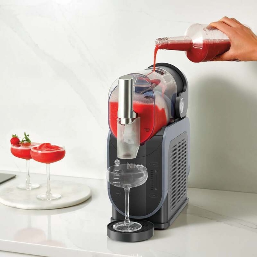 Ninja Slushi Professional Frozen Drink Maker FS301