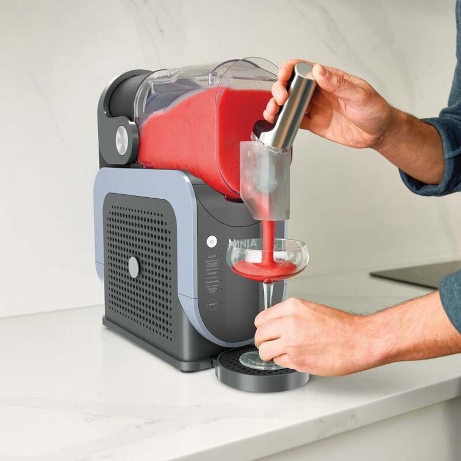 Ninja Slushi Professional Frozen Drink Maker FS301